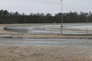 The soggy first turn at Colonial Downs.  Photo by Nick Hahn.