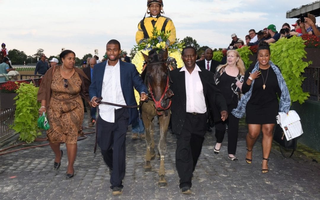 Breeders’ Cup: Discreet Lover takes “crazy” St. Lewis clan on wild ride