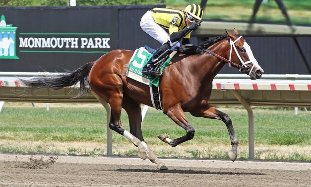 Shahama powers to Monmouth Oaks win