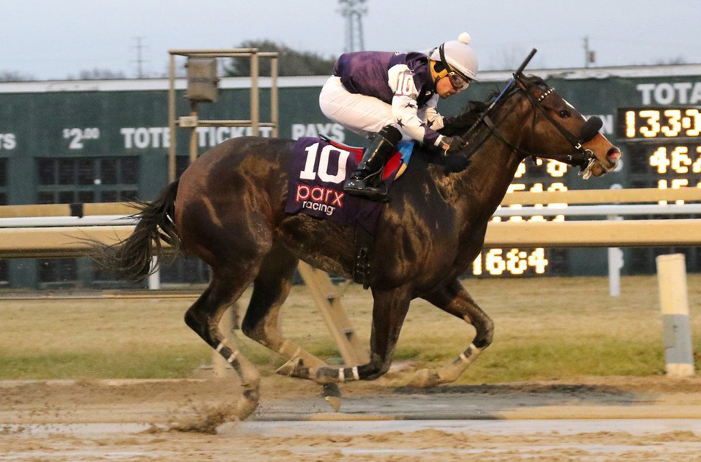 Parx: Empire House scores Mrs. Claus upset