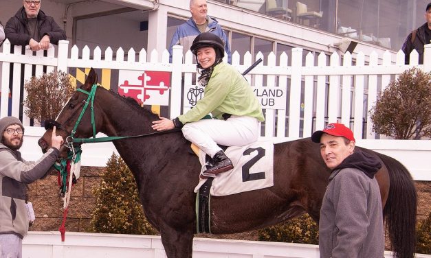 Jockey Sara Del Fabbro earns first U.S. win
