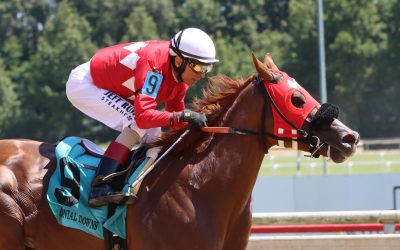 Rolando sets track record in Petramalo Mile romp